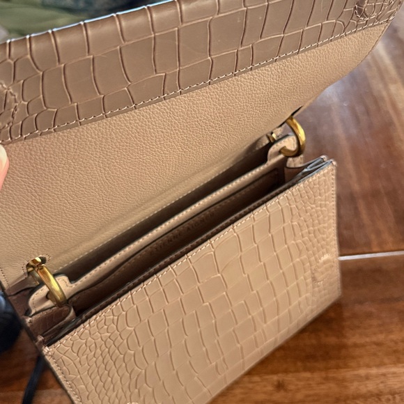 Rare Etienne Aigner small boxy embossed leather evening bag with chain strap - Picture 7 of 9